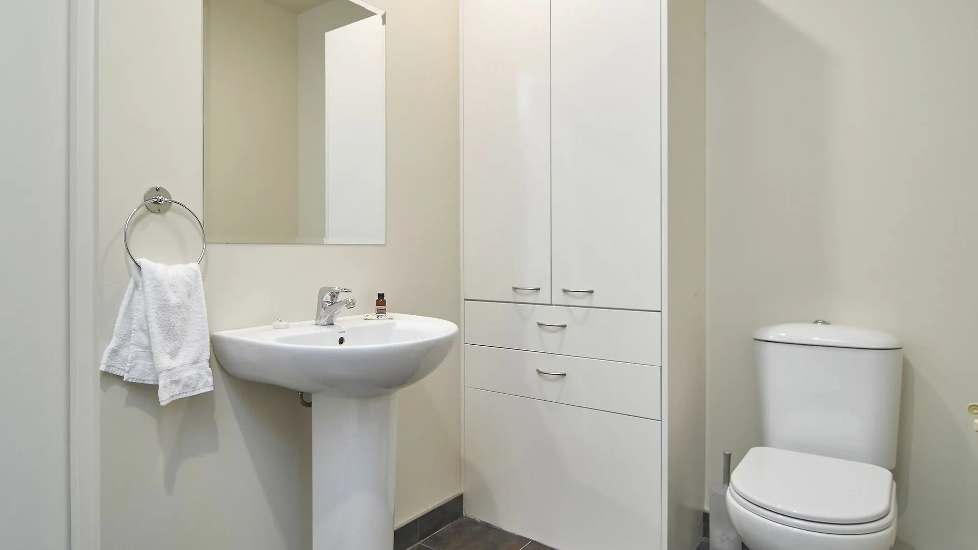 Riccarton Loft - Christchurch Holiday Homes 0*,  Νέα Ζηλανδία